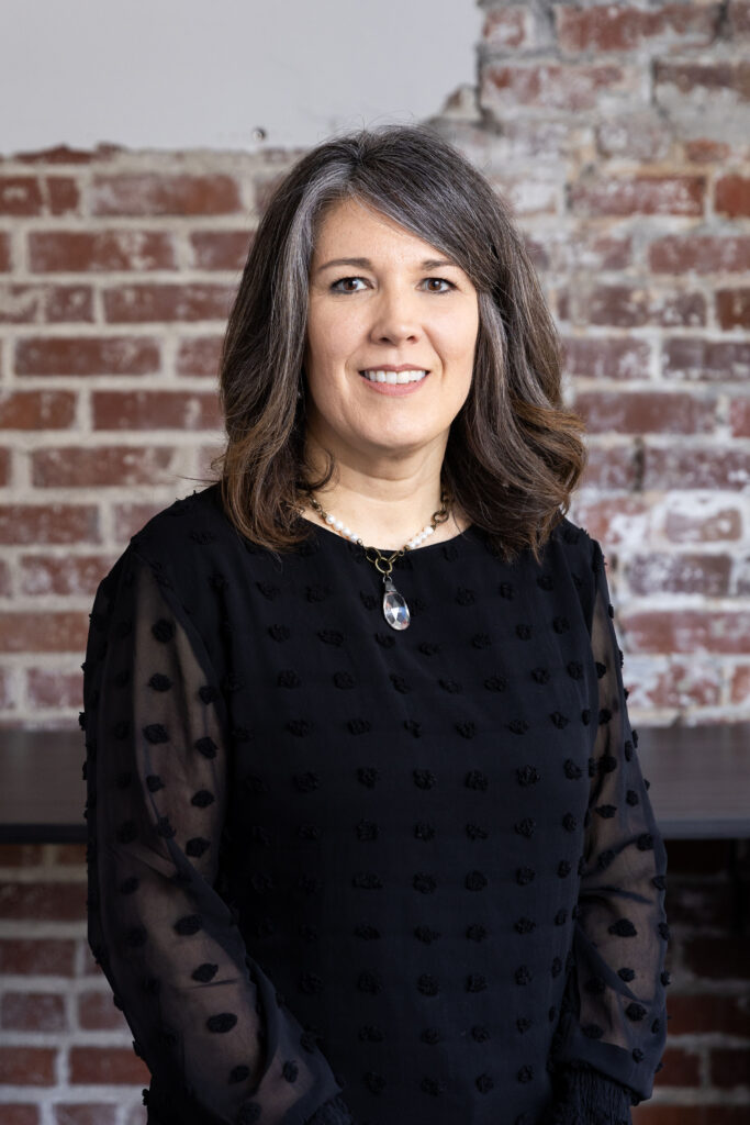 About Lindsey Office Furniture